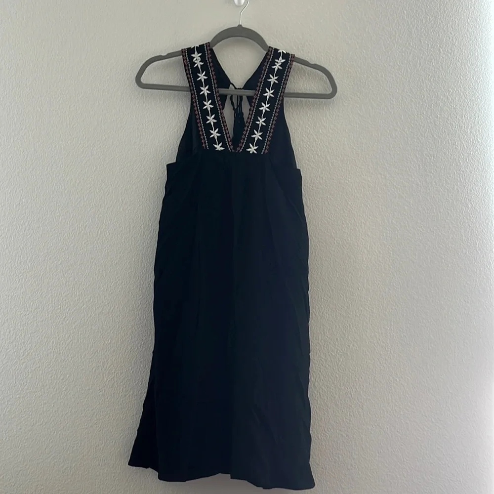 Cupcakes & Cashmere Zeus Black Dress Sz M — image 4 of 8